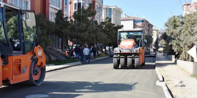 Süleymanpaşa Belediyesinin yol çalışmaları devam ediyor