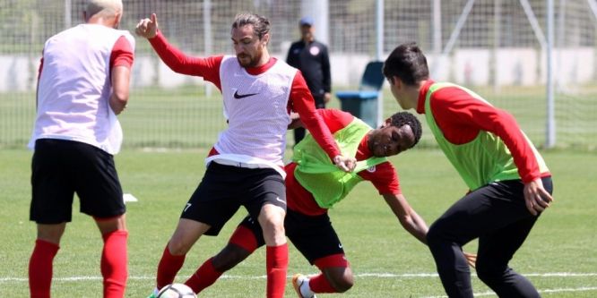 Antalyaspor’da Adanaspor hazırlıkları sürüyor