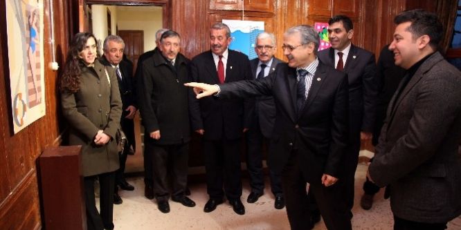 GAÜN’de ’Göçebe Kelimeler’ Sergisi