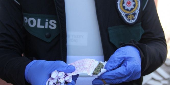 Adana’da torbacılara şok baskın