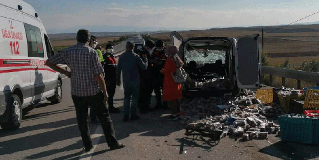 Feci kaza: 2 ölü, 2 yaralı