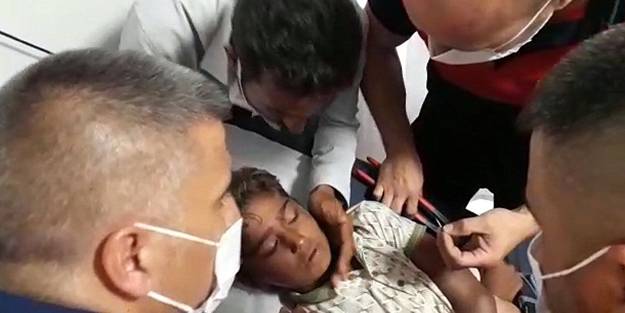 Feci kaza! Çocuğun kaşına kanca battı