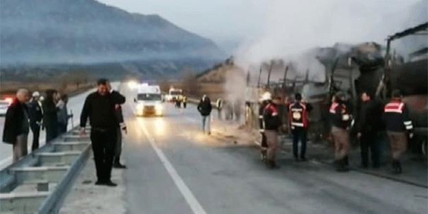 Feci kaza! Ölü ve yaralılar var...