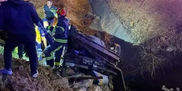 Feci kazada 2'si bebek 4 kişi yaşamını yitirdi