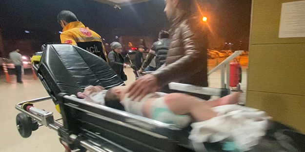 Feci olay! 11 aylık bebeğin üzerine kaynar su döküldü