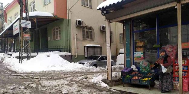 Feci olay! Ekmek almak için evden çıktı komalık oldu