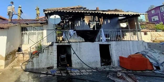 Feci olay: Evde çıkan yangında 3 yaşındaki çocuk hayatını kaybetti