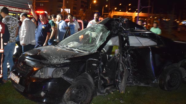 Feci olay… Her şey bir anda oldu! Otomobil bu hale geldi
