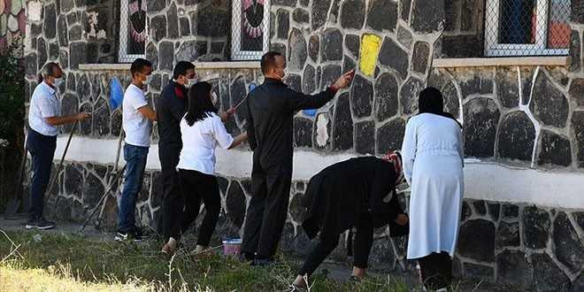 Fedakâr öğretmenler okulları yüz yüze eğitime hazırlıyor