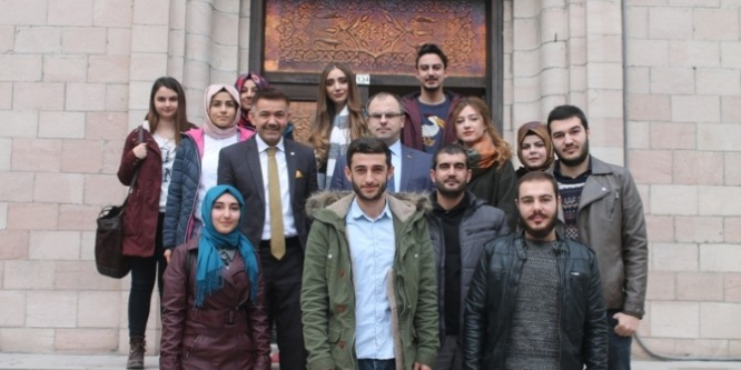 Turhallı gençler Avrupa'ya gidiyor