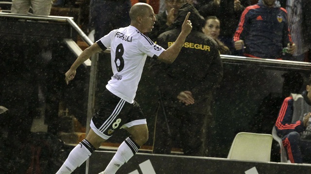 Feghouli, Valencia tesislerini terk etti