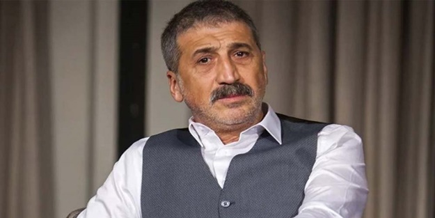 Felaket tellalı Cem Davran yine sahnede: Her şey daha kötü olacak