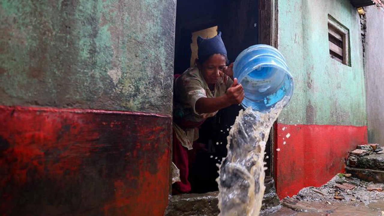 Felaketin ortasında kaldılar! 47 kişi hayatını kaybetti