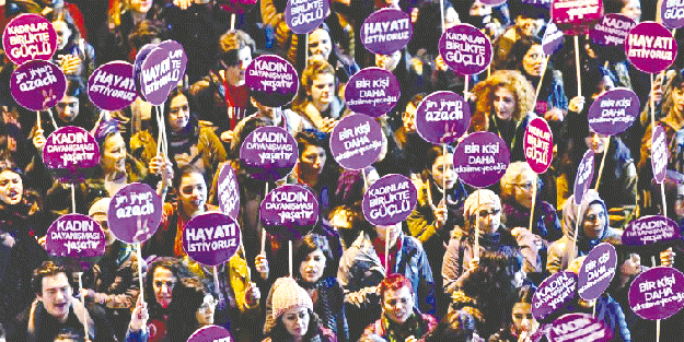 Feminazileri de Chrest fonlamış ABD ve Batı’nın taktiği: Yık yuvayı, kap parayı!