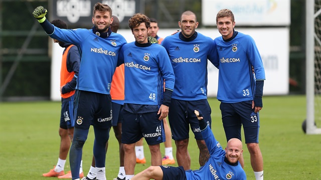 Fenerbahçe 3 yıldızını gönderiyor