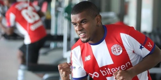 Fenerbahçe '6 numarasını' Süper Lig'de buldu!