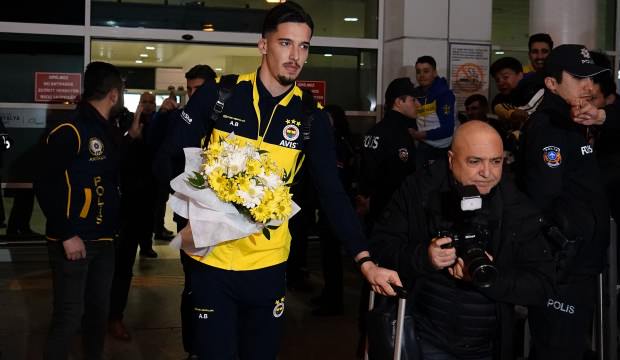 Fenerbahçe, Antalya'da