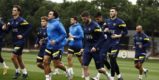 Fenerbahçe'de Başakşehir hazırlıkları başladı