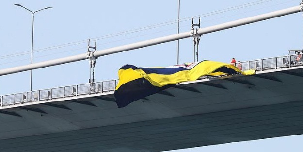 Fenerbahçe bayrağına yapılan saldırıda 4 gözaltı