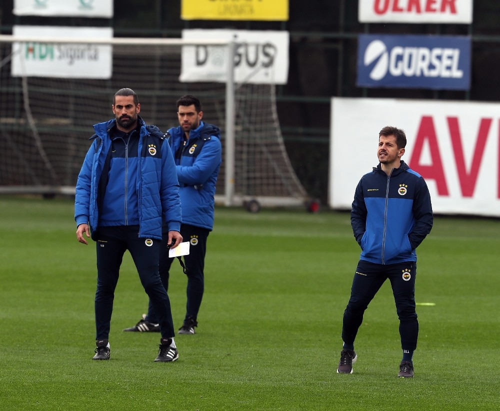 Fenerbahçe, Belözoğlu ve Demirel ile çalıştı 
