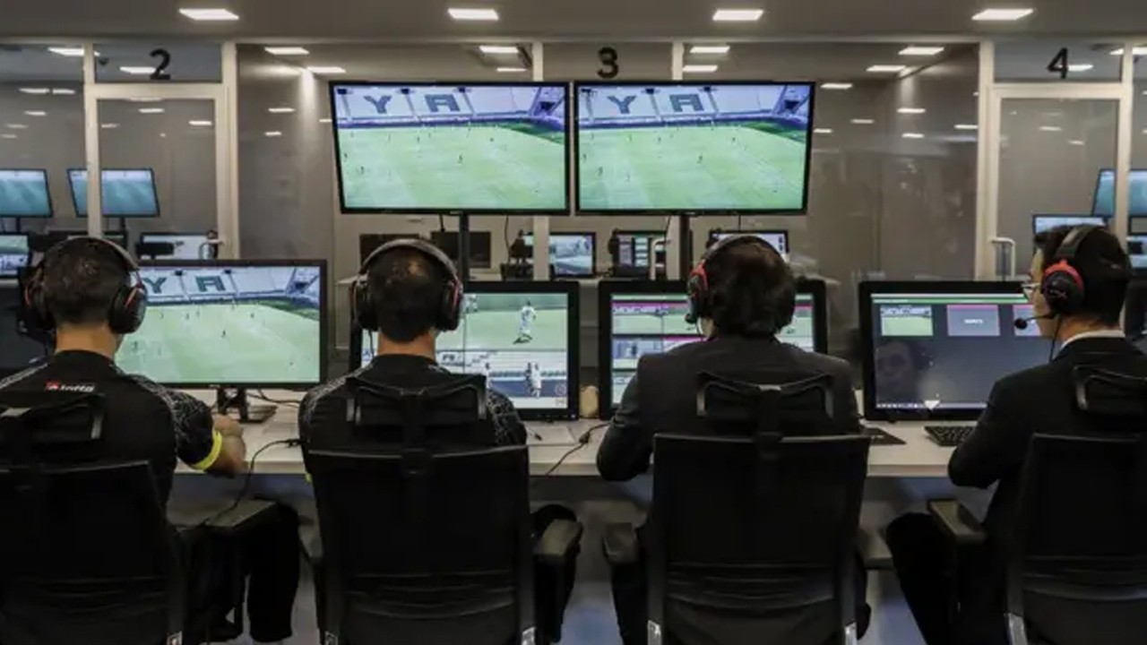 Fenerbahçe – Bodrum FK maçının VAR hakemi açıklandı