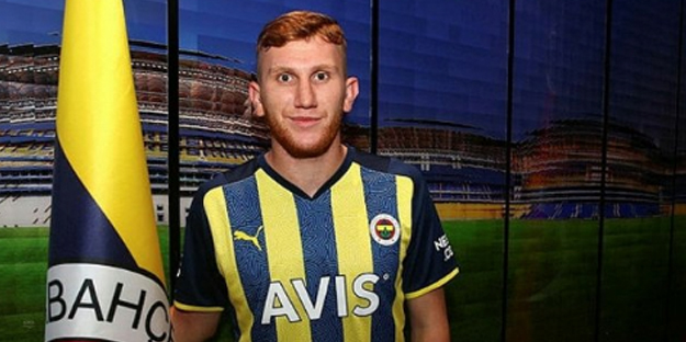 Fenerbahçe Burak Kapacak'ın ayrılığını açıkladı! Yeni takımı...
