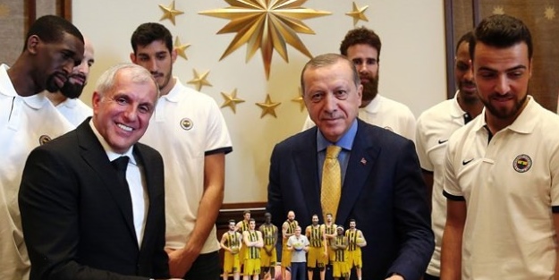 Fenerbahçe, Cumhurbaşkanı'nı ziyaret etti