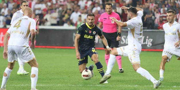 Fenerbahçe deplasmanda 3 puanı almayı başardı