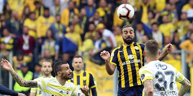 Fenerbahçe deplasmanda yara aldı!