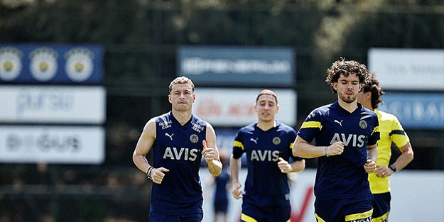 Fenerbahçe, derbi mesaisine devam etti