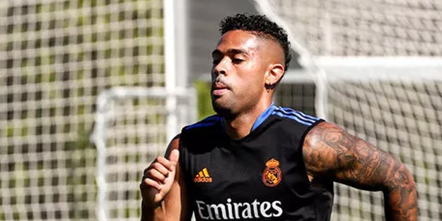 Fenerbahçe dünya devinin golcüsünü getirecek!