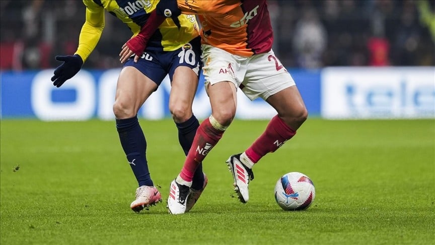 Fenerbahçe-Galatasaray derbisinin biletleri satışa çıktı!