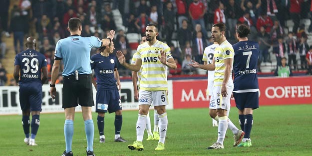 Fenerbahçe galibiyeti unuttu!