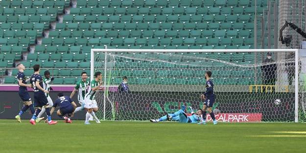 Fenerbahçe Giresun'da geriden gelip kazandı!
