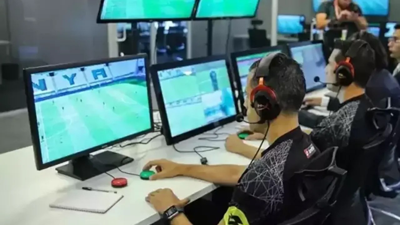 Fenerbahçe-Göztepe maçının VAR hakemi açıklandı