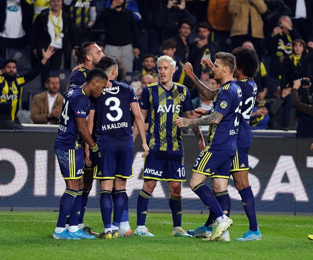 Fenerbahçe, iç sahada Beşiktaş’a kaybetmiyor 