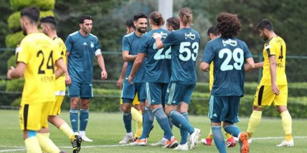 Fenerbahçe, İstanbulspor'u rahat geçti: 3-0