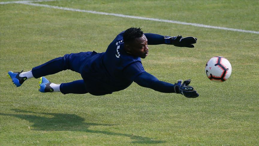 Fenerbahçe Kameni ile yollarını ayırdığını açıkladı