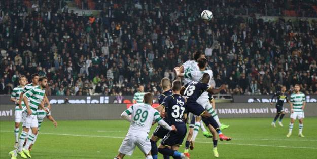 Fenerbahçe Konya'da ağır yara aldı