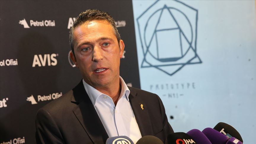 Fenerbahçe Kulübü Başkanı Koç: Bir şekilde Fenerbahçe'nin transfer yapması istenmiyor