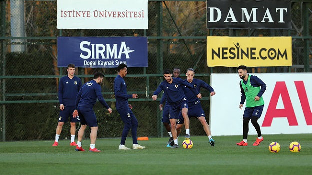 Fenerbahçe, Medipol Başakşehir maçına hazır