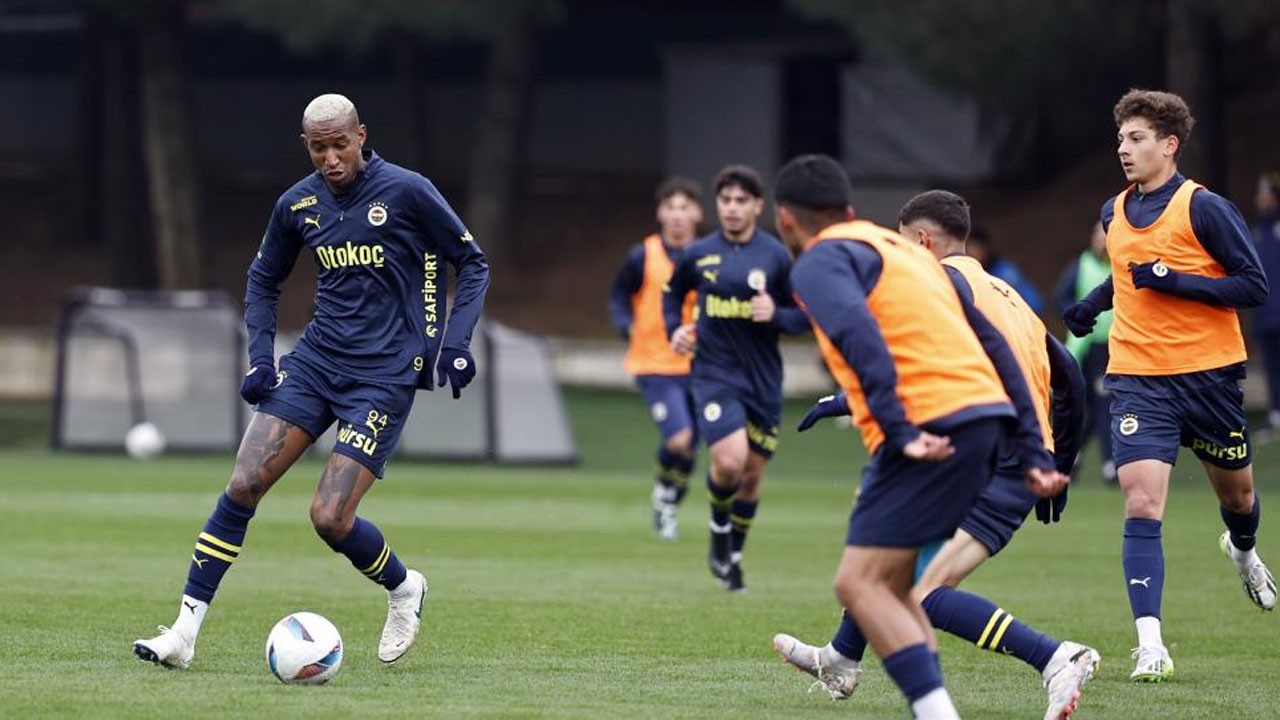 Fenerbahçe, milli oyunculardan yoksun antrenman yaptı