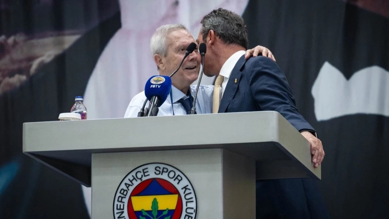 Fenerbahçe olağanüstü kongre için toplanan imza sayısını açıkladı