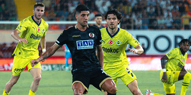 Fenerbahçe liderliğini sürdürdü!