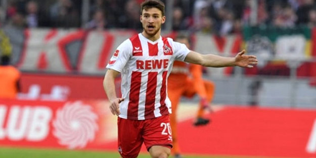 Fenerbahçe, Salih Özcan'ı takibe aldı