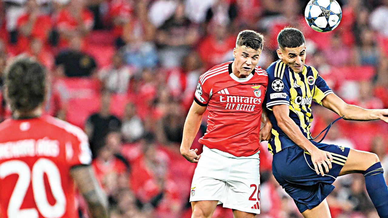 Fenerbahçe Şampiyonlar Ligi'ne veda etti: Yoluna UEFA Avrupa Ligi'nde devam edecek...