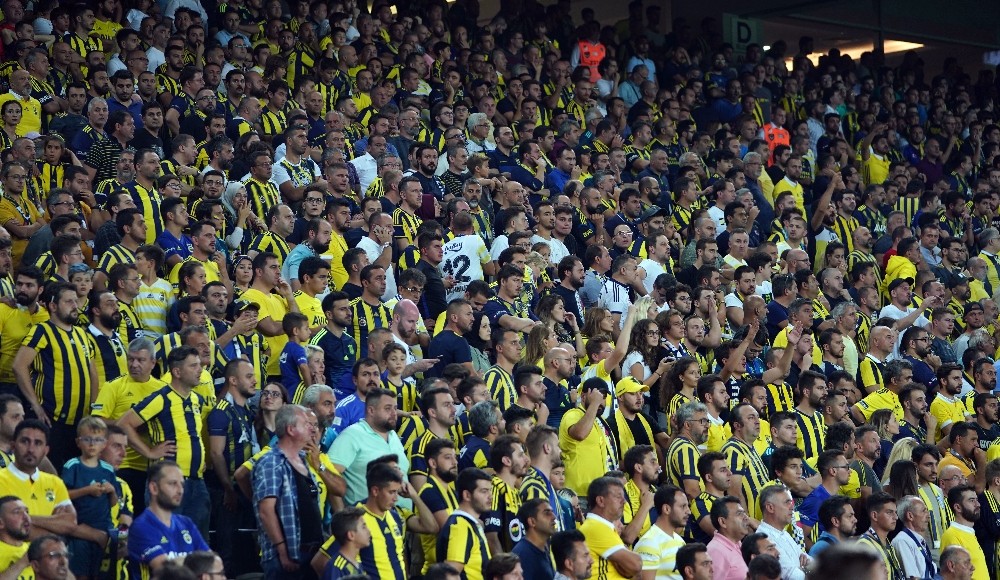 Fenerbahçe, sezonun ilk puan kaybını yaşadı 