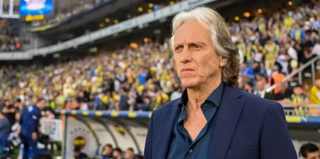 Fenerbahçe sonrası kariyer değil parayı seçti! Dikkat çeken ifadeler...