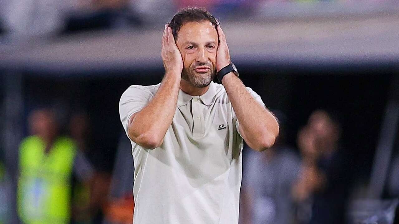 Fenerbahçe taraftarı öve öve bitiremiyordu! Bologna Tedesco'yu 4 maç sonra kovdu