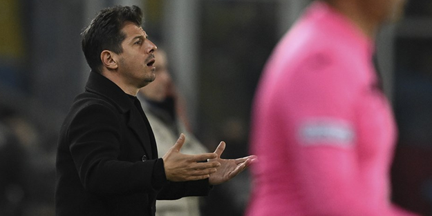 Fenerbahçe taraftarından 'Cimbomlu' Emre Belözoğlu'na küfürlü tezahürat